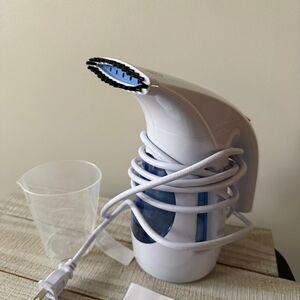 Handheld Garment Steamer